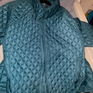 Athleta Teal Whisper Featherless Quilted Jacket size 3X